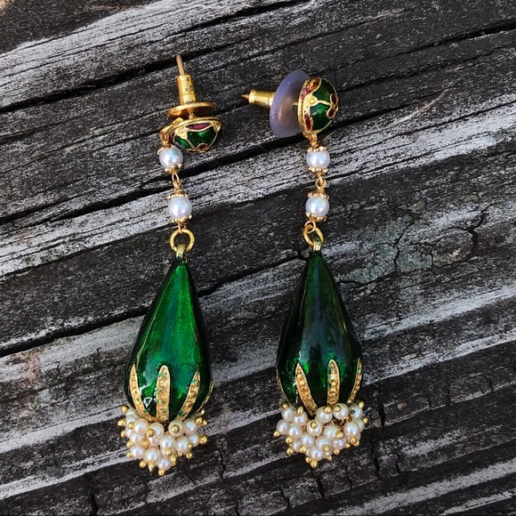 Vintage Jewelry - SOLD!vintage Green enamel and pearl earrings